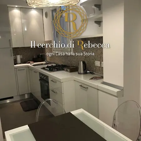 Rebecca's In Fashion District Apartament Mediolan